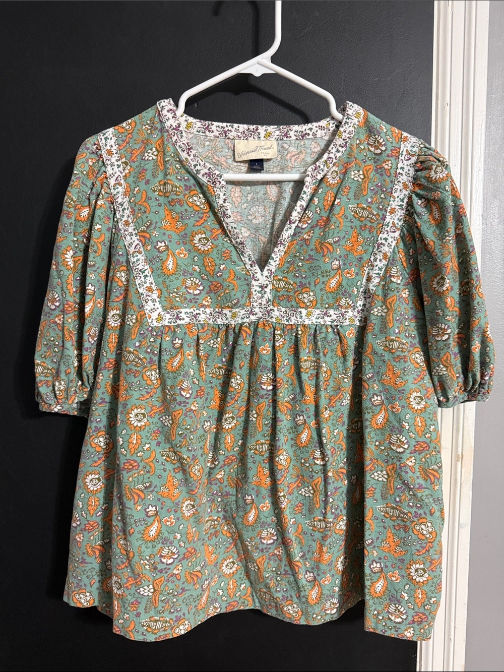 Universal Thread Boho Top Size: L